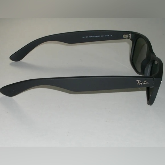 Ray-Ban Wayfarer RB2132 Unisex Sunglasses - Picture 2 of 6